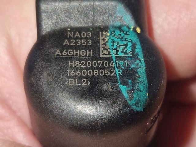 bontott DACIA DUSTER Porlasztó (1 db)