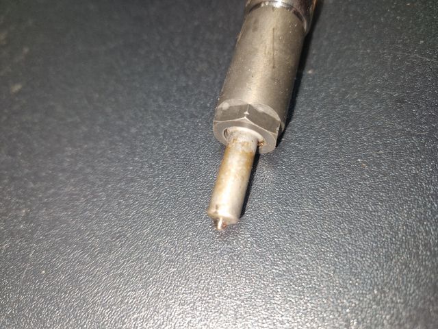 bontott DACIA DUSTER Porlasztó (1 db)