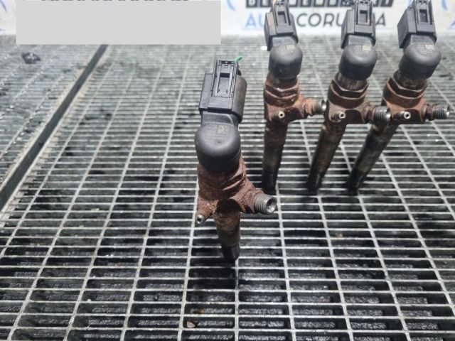 bontott DACIA DUSTER Porlasztó (1 db)