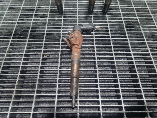 bontott DACIA DUSTER Porlasztó (1 db)