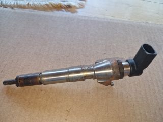 bontott DACIA DUSTER Porlasztó (1 db)