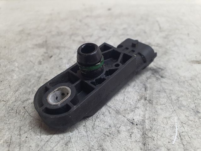 bontott DACIA DUSTER Szívócső Nyomásérzékelő