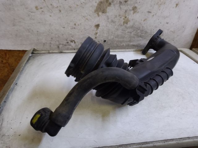 bontott DACIA DUSTER Turbócső