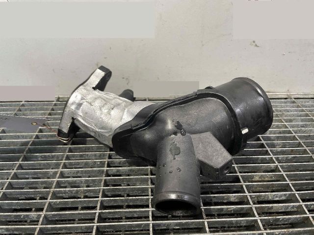 bontott DACIA DUSTER Turbócső