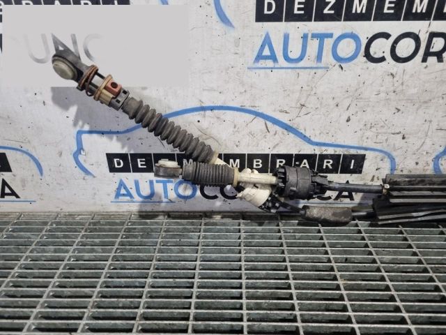 bontott DACIA DUSTER Váltó Kulissza