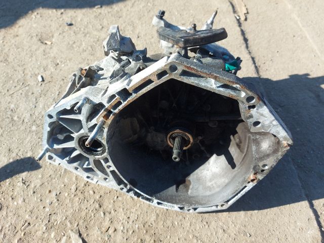 bontott DACIA DUSTER Váltó (Mechanikus)