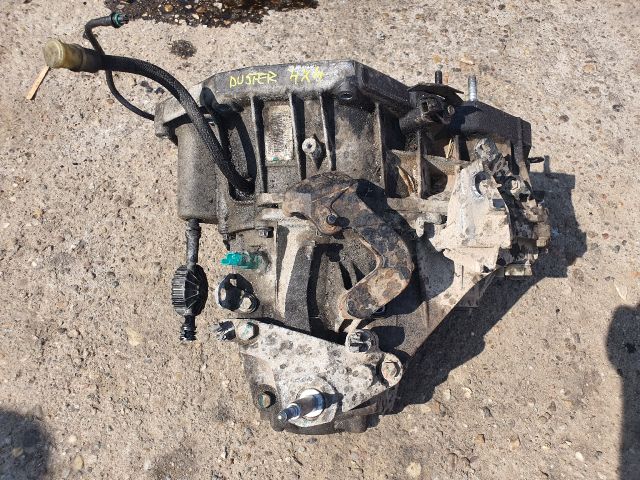 bontott DACIA DUSTER Váltó (Mechanikus)