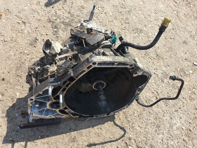 bontott DACIA DUSTER Váltó (Mechanikus)