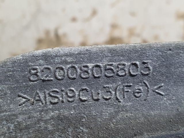 bontott DACIA DUSTER Váltó Tartó Bak (Pozíciófüggetlen)