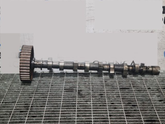 bontott DACIA DUSTER Vezérműtengely (Magában)