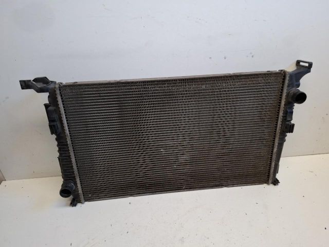 bontott DACIA DUSTER Vízhűtő Radiátor (Klímás)