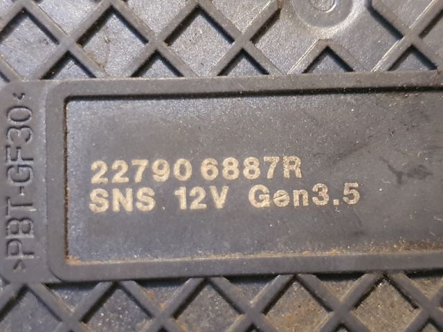 bontott DACIA DUSTER Első Lambdaszonda