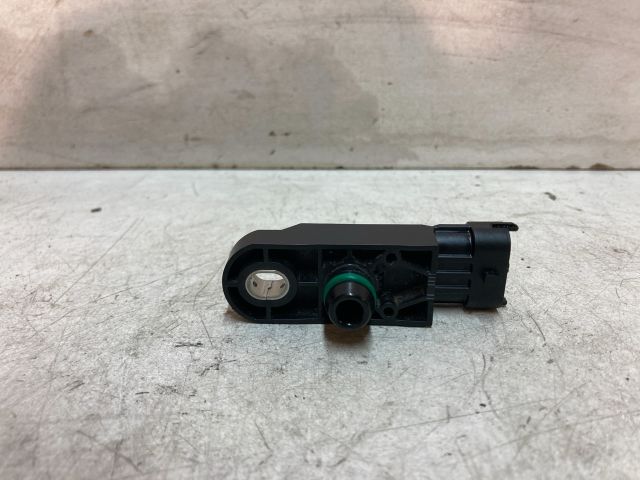 bontott DACIA DUSTER Turbó Vákum Szelep