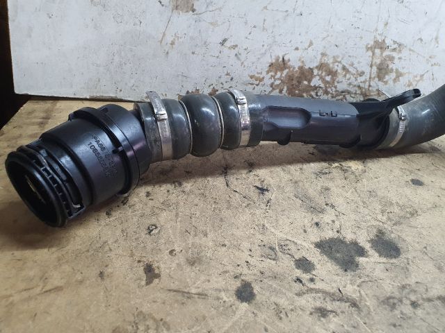 bontott DACIA DUSTER Turbócső