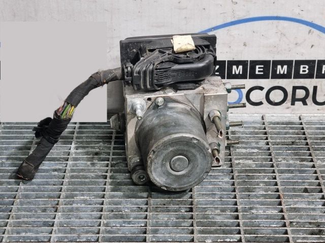 bontott DACIA DUSTER ABS Kocka