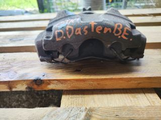 bontott DACIA DUSTER Bal első Féknyereg Munkahengerrel