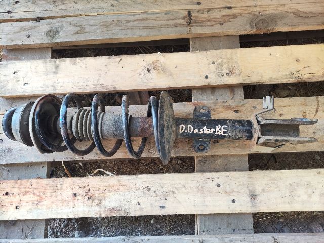 bontott DACIA DUSTER Bal első Gólyaláb (Lengécsillapító, Rugó)