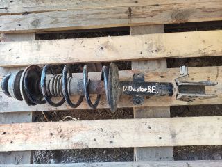 bontott DACIA DUSTER Bal első Gólyaláb (Lengécsillapító, Rugó)