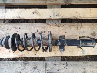 bontott DACIA DUSTER Bal első Gólyaláb (Lengécsillapító, Rugó)