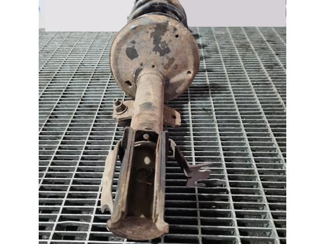 bontott DACIA DUSTER Bal első Lengéscsillapító