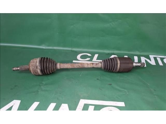 bontott DACIA DUSTER Bal Féltengely