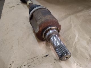 bontott DACIA DUSTER Bal Féltengely