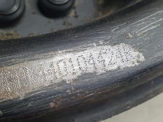 bontott DACIA DUSTER Bal hátsó Kerékagy