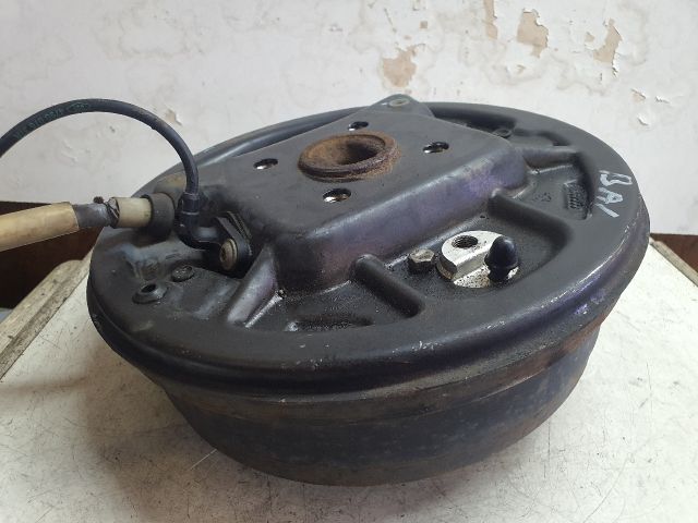 bontott DACIA DUSTER Bal hátsó Kerékagy