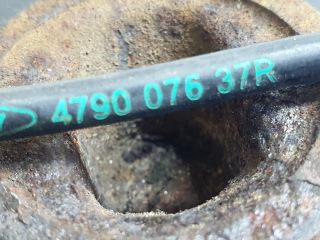 bontott DACIA DUSTER Bal hátsó Kerékagy