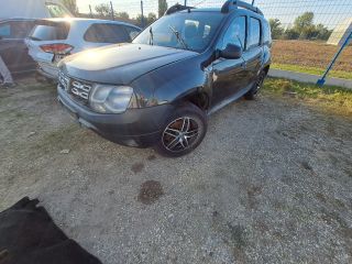 bontott DACIA DUSTER Első Futómű (Részeivel)