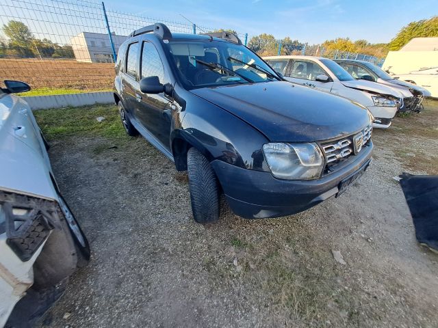 bontott DACIA DUSTER Első Futómű (Részeivel)