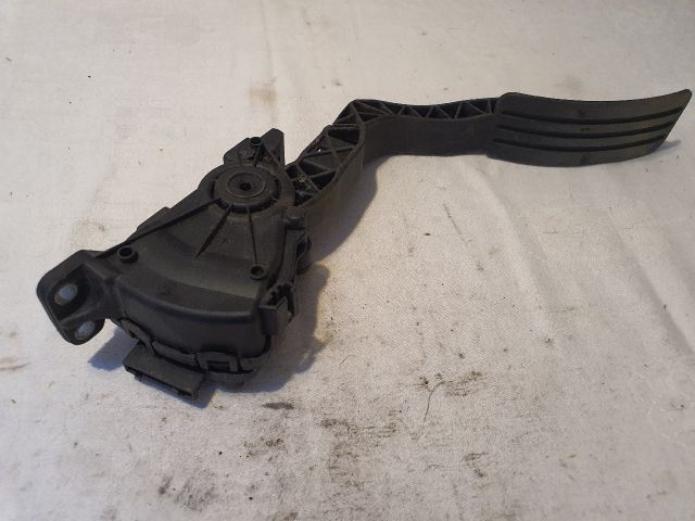 bontott DACIA DUSTER Gázpedál (Elektromos)