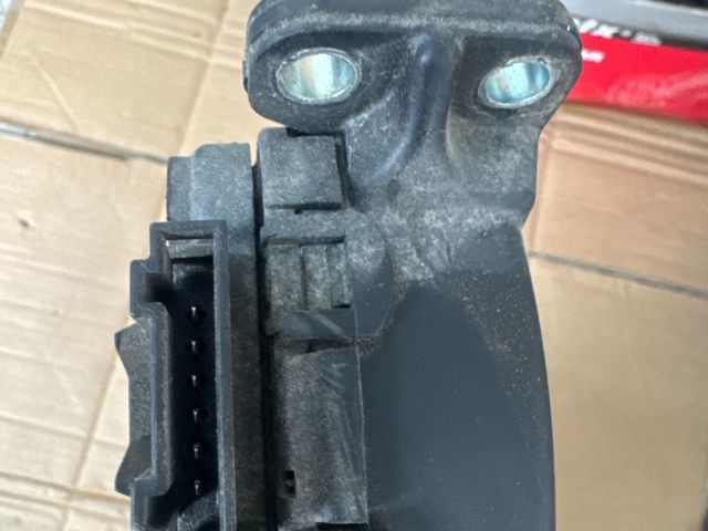 bontott DACIA DUSTER Gázpedál (Elektromos)