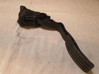 bontott DACIA DUSTER Gázpedál (Elektromos)