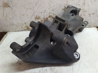 bontott DACIA DUSTER Generátor Tartó Bak