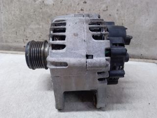 bontott DACIA DUSTER Generátor