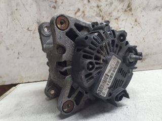 bontott DACIA DUSTER Generátor