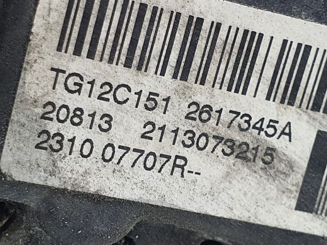 bontott DACIA DUSTER Generátor