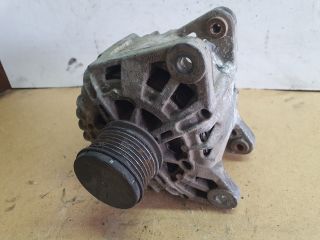 bontott DACIA DUSTER Generátor