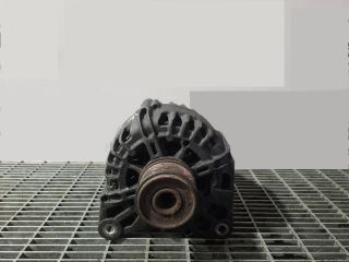 bontott DACIA DUSTER Generátor