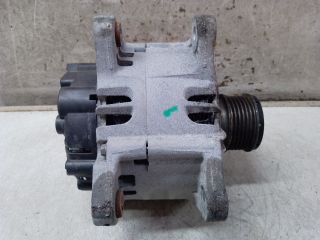 bontott DACIA DUSTER Generátor