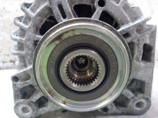 bontott DACIA DUSTER Generátor