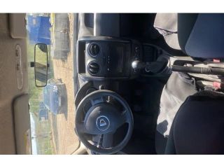 bontott DACIA DUSTER Generátor