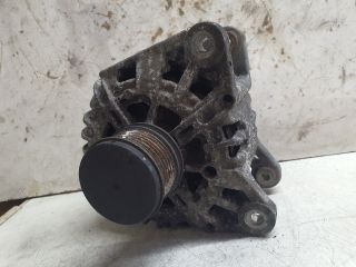 bontott DACIA DUSTER Generátor