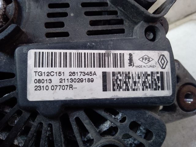 bontott DACIA DUSTER Generátor