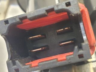 bontott DACIA DUSTER Gyújtáskapcsoló Házzal