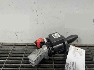 bontott DACIA DUSTER Gyújtáskapcsoló