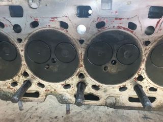 bontott DACIA DUSTER Hengerfej