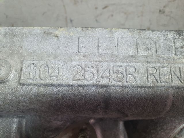 bontott DACIA DUSTER Hengerfej