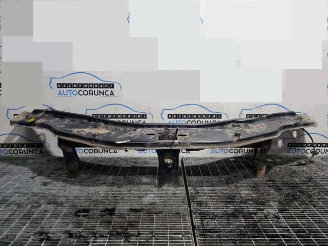 bontott DACIA DUSTER Homlokfal (Üres lemez)